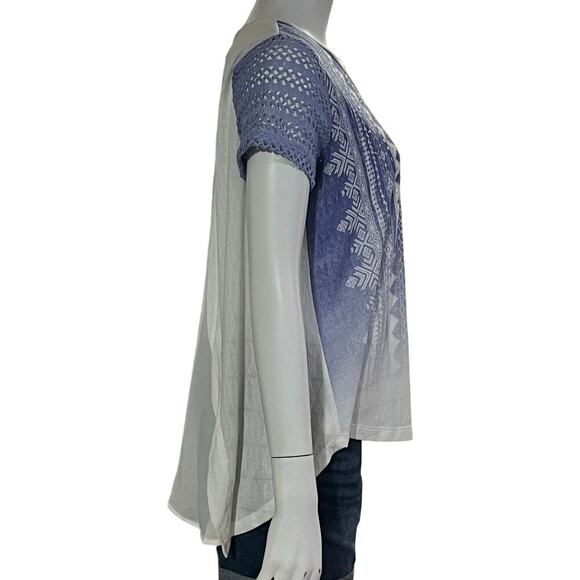 Miss Me White Blue Embellished Short Sleeve Top Tshirt Shirt Size Small - Picture 5 of 10